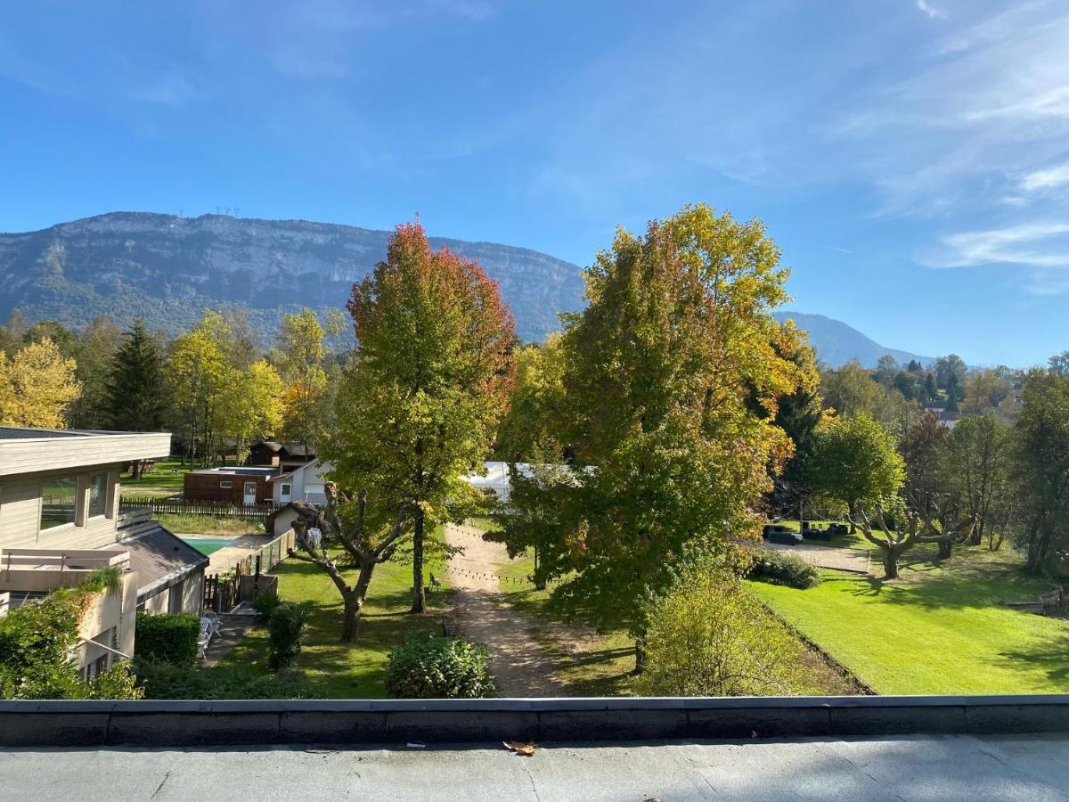 Les Lodges Du Lac Saint-Alban-de-Montbel Eksteriør bilde